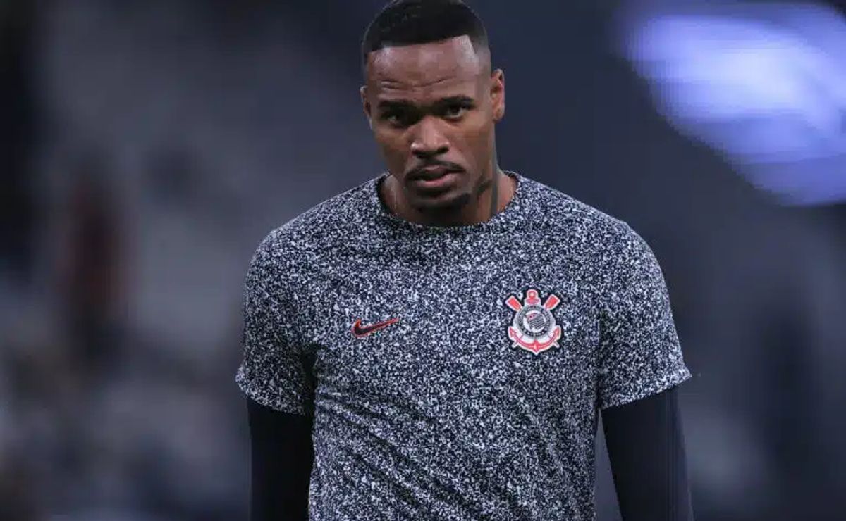 Dois clubes pagam multa rescisória do Corinthians por Carlos Miguel.