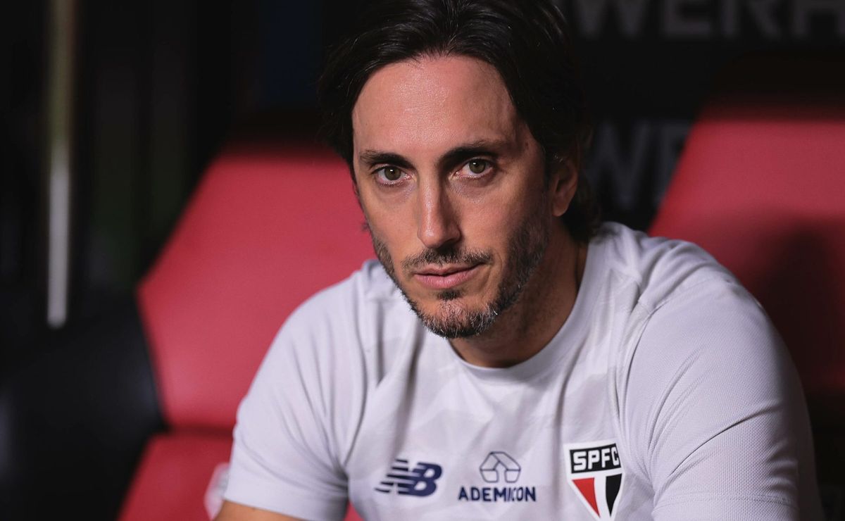 Zubeldía impressionado com média de público do São Paulo: importância não pode ser ignorada