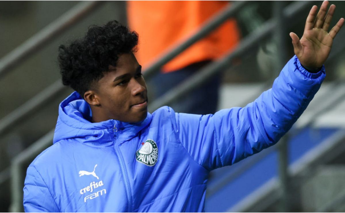 Novas revelações da base do Palmeiras chamam atenção de jornal espanhol.