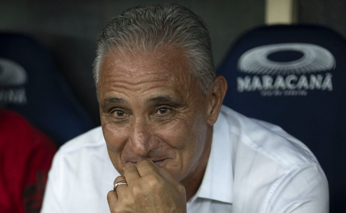 Tite tem retorno de jogador de Seleção para Flamengo x Grêmio