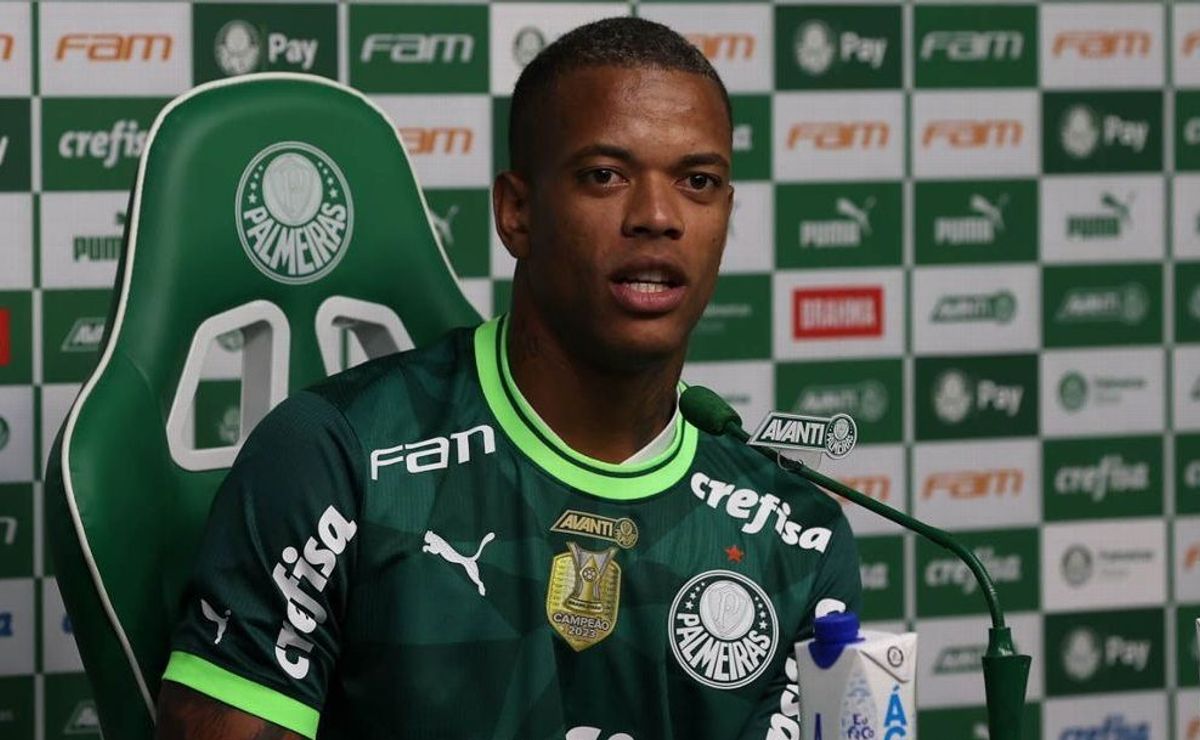 Palmeiras se prepara no CT e Caio Paulista projeta duelo contra o Vasco.