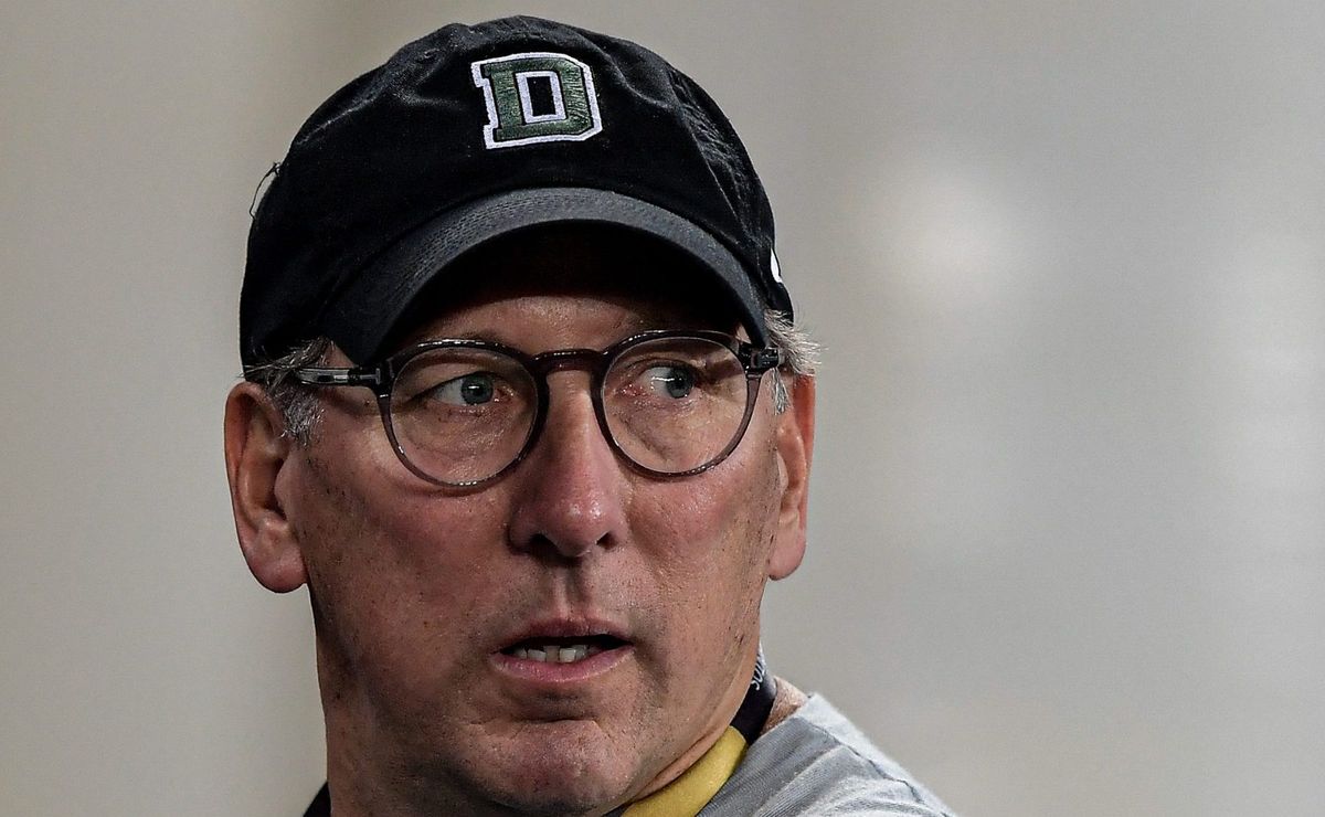 Textor demonstra interesse em contratar Richard Ríos por R$ 90 milhões do Palmeiras.