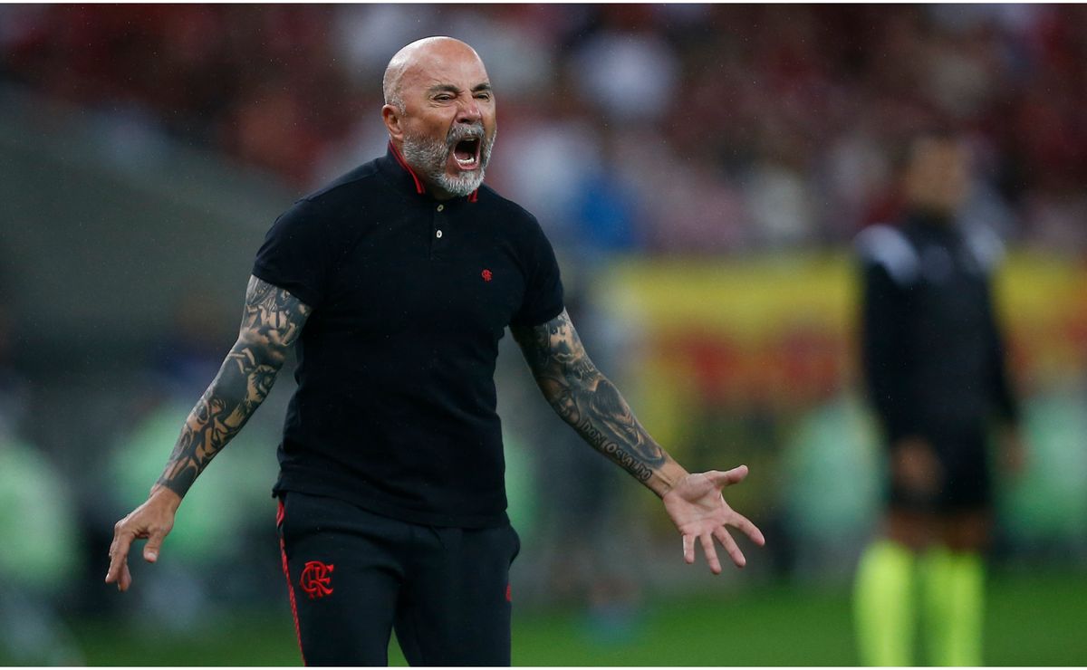 Sampaoli revela arrependimento ao treinar o Sevilla: Me equivoquei