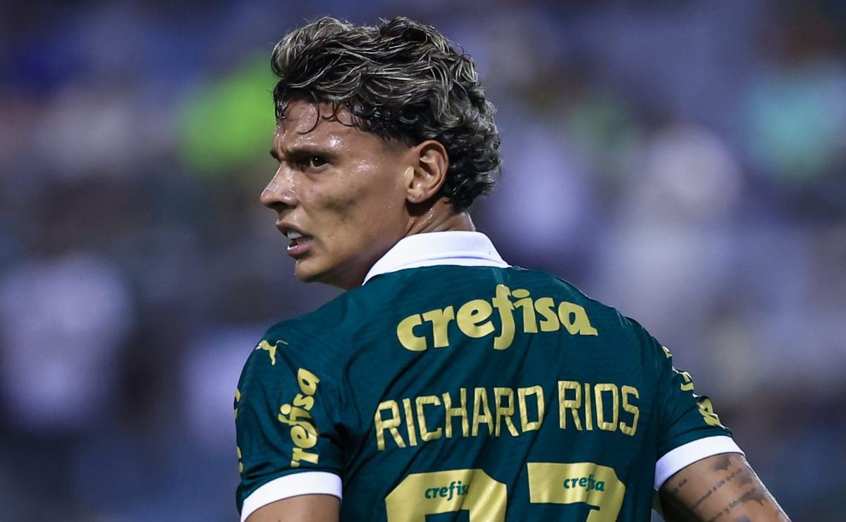DE SAÍDA?? Possibilidade de saída de Richard Rios faz Palmeiras buscar substituto no mercado