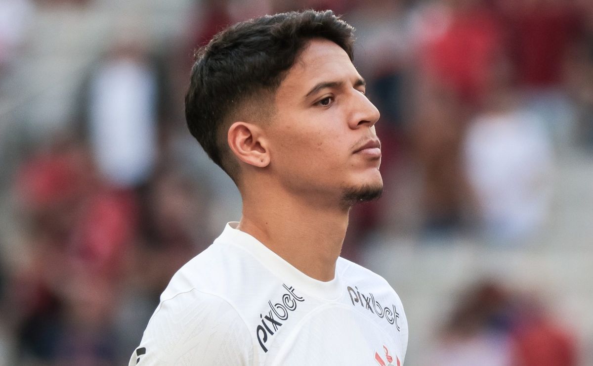 Antônio Oliveira deve escolher Caetano como titular no Corinthians para o clássico.
