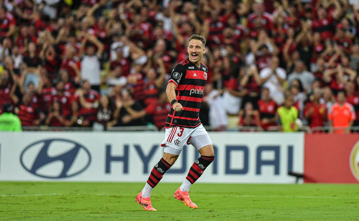 Leo Ortiz atuou como volante na base do Flamengo, revela nova função.