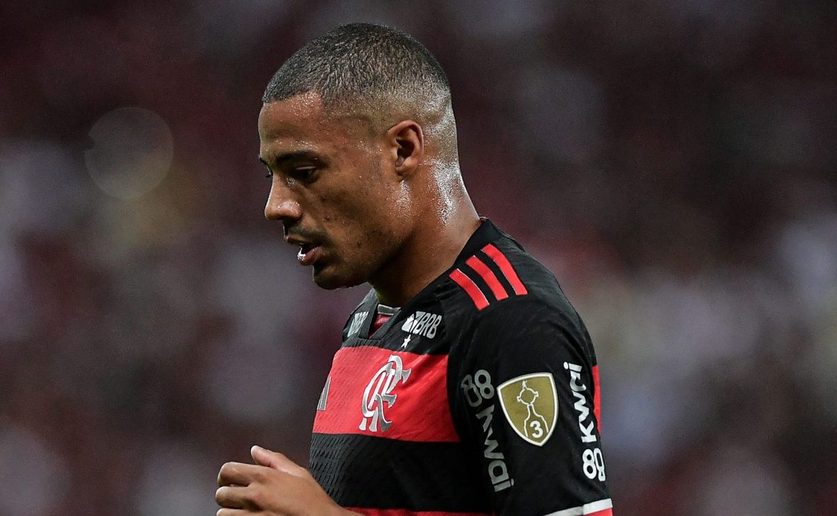 Vazamento de Situação de De La Cruz no Uruguai Chega ao Flamengo.