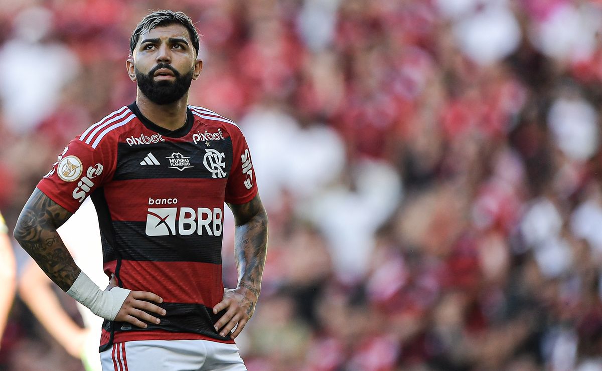 Possibilidade de Saída: Gabigol Ovacionado pela Torcida ao Entrar no Jogo