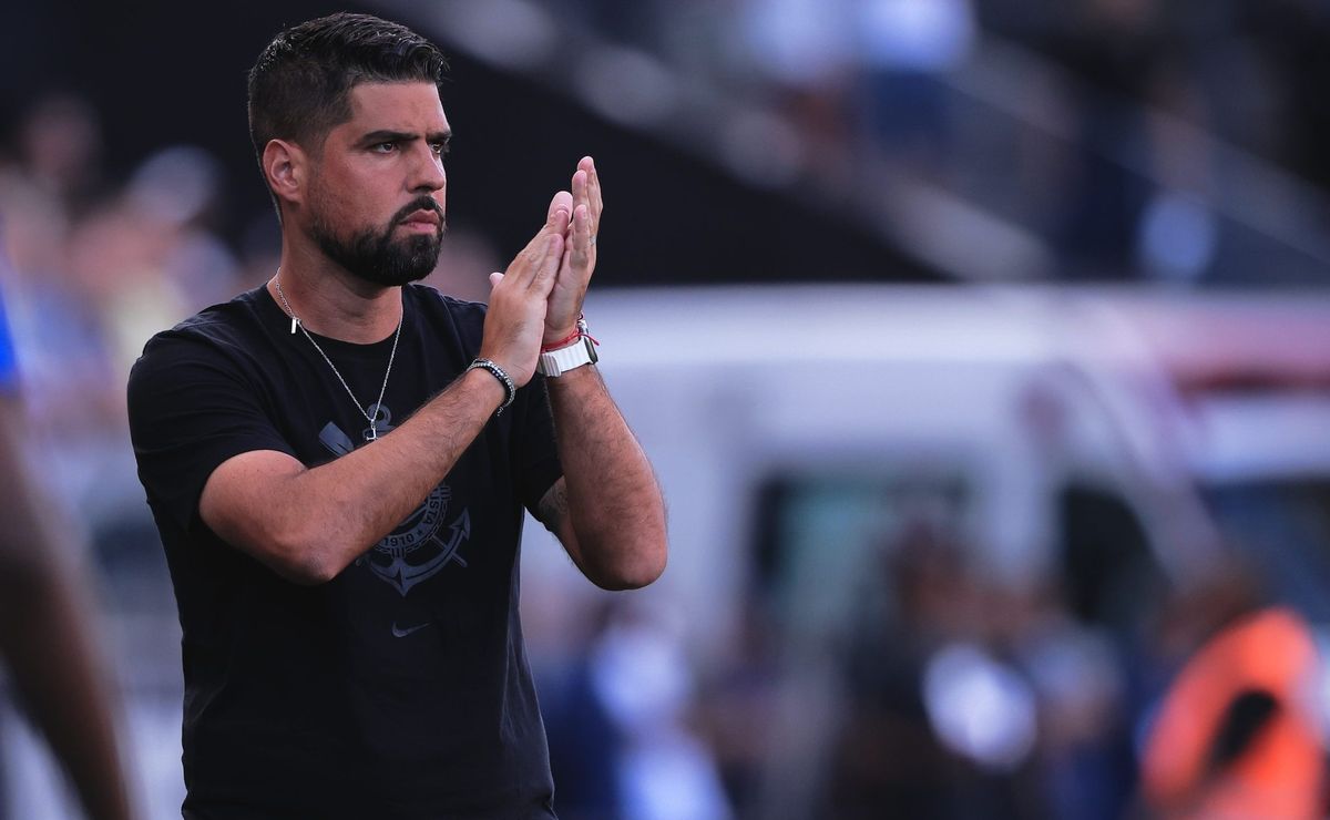 Corinthians negocia contratação de ex-Flamengo para cargo de CEO