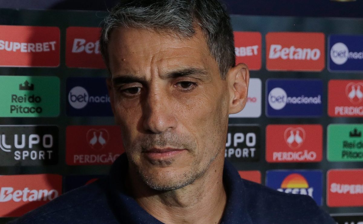 Desfalques do Fortaleza contra o Palmeiras: Vojvoda lamenta situação complicada.