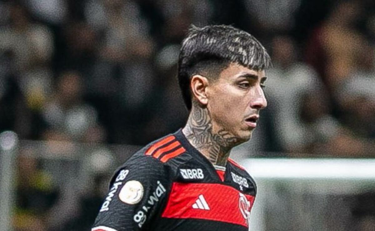 Justificativa de Ramon Abatti Abel sobre lance de pênalti em Atlético-MG x Flamengo: Escorregam