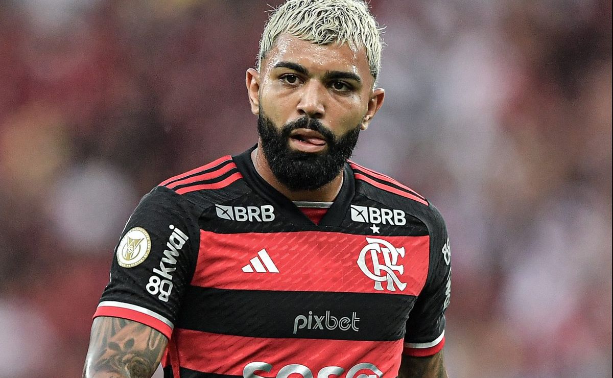 Assinatura de pré-contrato de Gabigol com o Palmeiras é desmentida no Flamengo