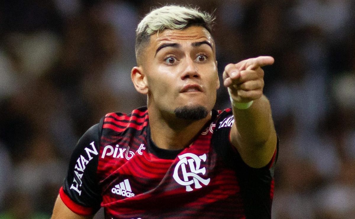 Confirmado: Andreas Pereira assegura que Paquetá está conversando com o Flamengo