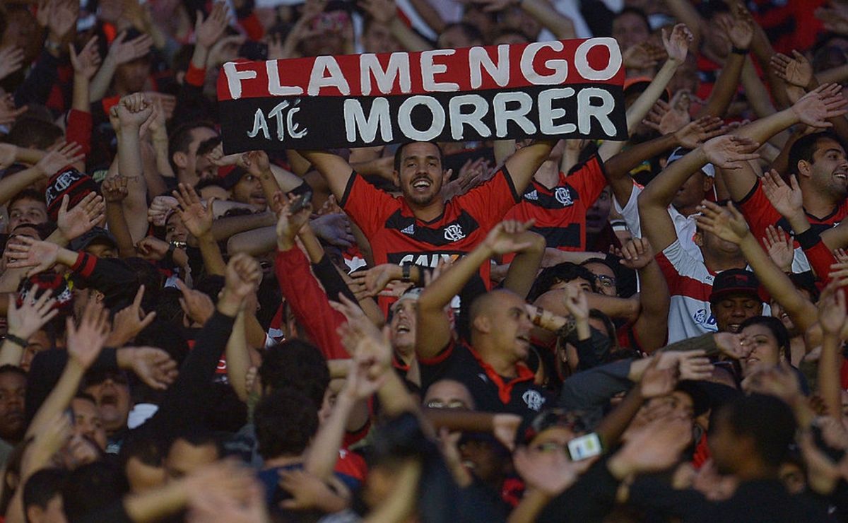 Flamengo lidera ranking de torcidas nas redes sociais do Brasil