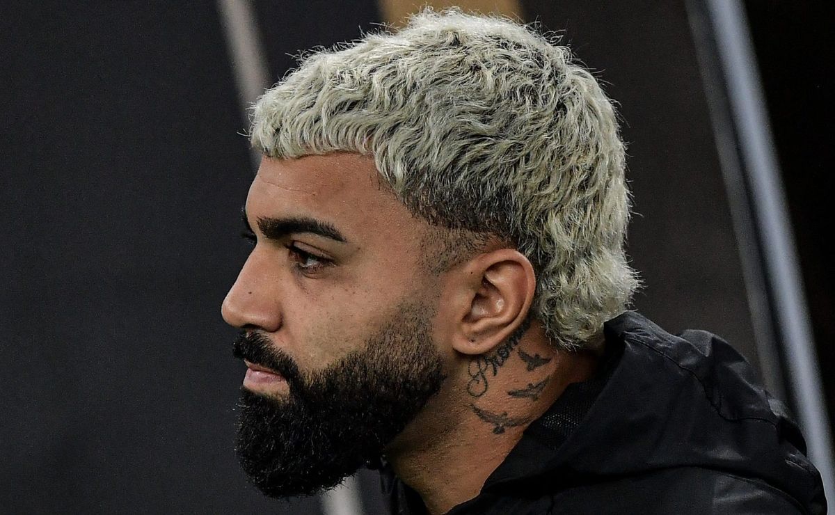 Flamengo informa Palmeiras sobre valor para liberar Gabigol: R$ 27 milhões.