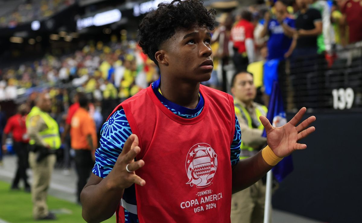 retorno de Endrick ao Palmeiras após eliminação na Copa América descartado.