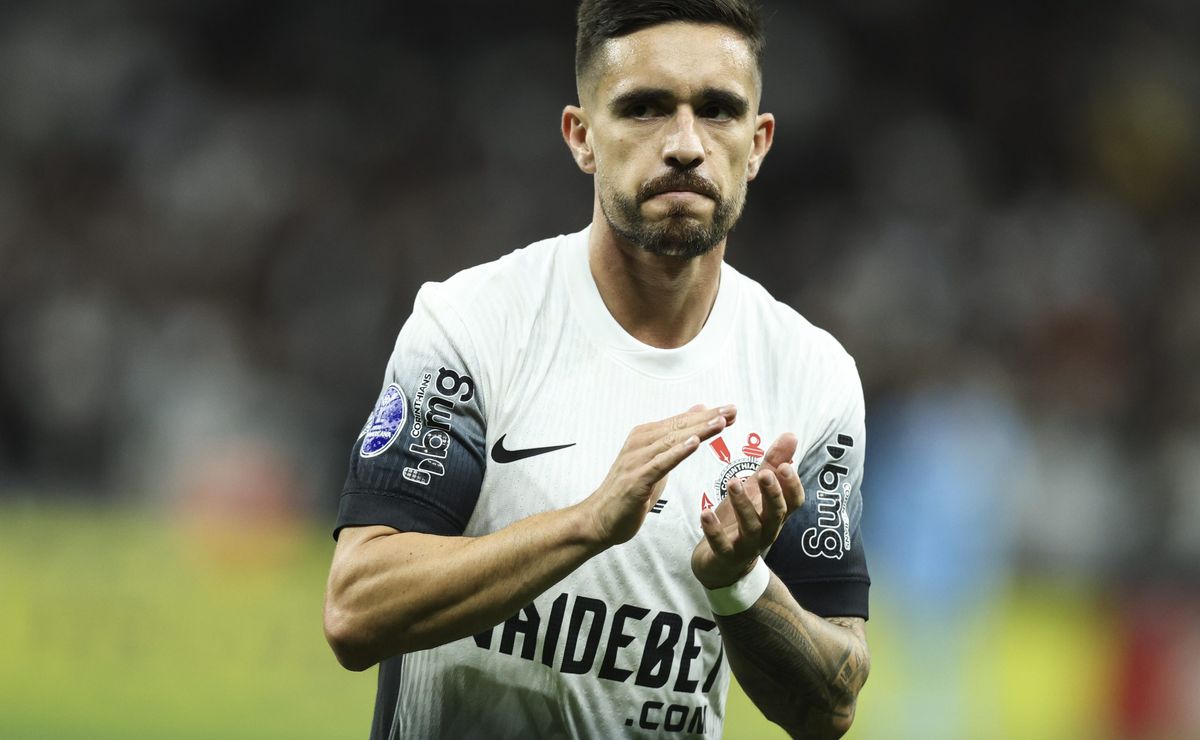 Coronado comanda Corinthians em virada épica contra o Criciúma.