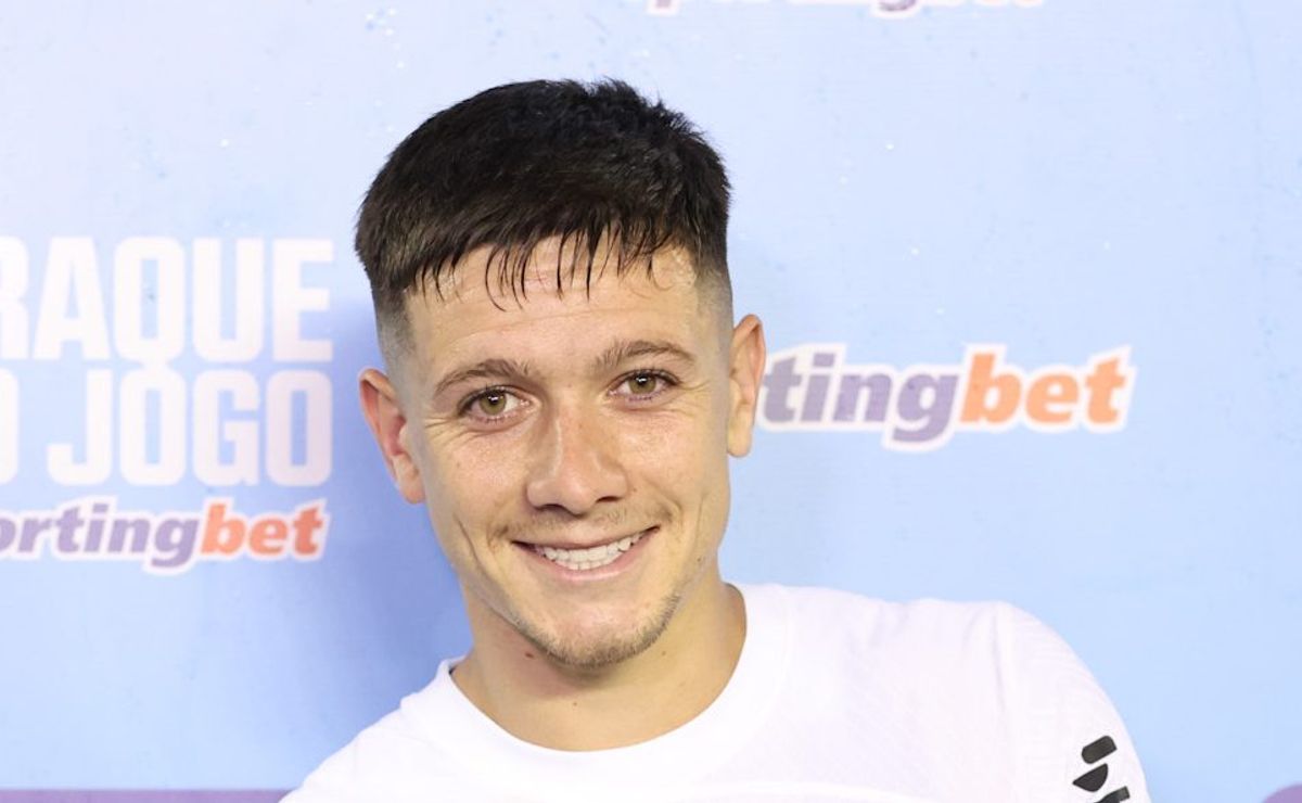 River Plate mantém interesse em Rodrigo Garro, do Corinthians; Primeira oferta recusada.