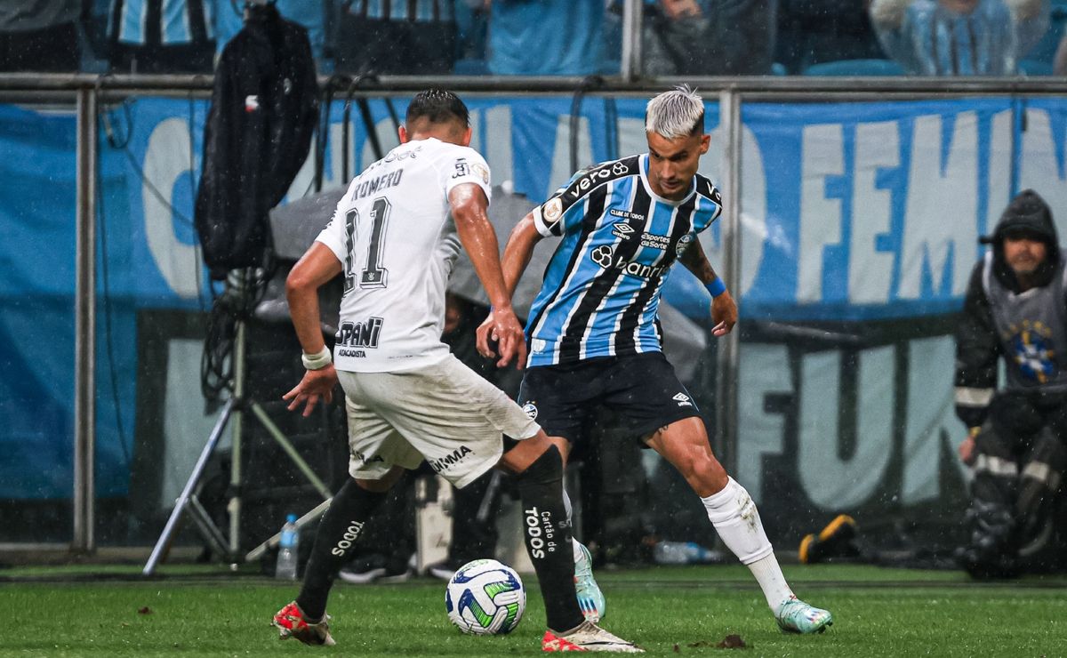 Copa do Brasil: Corinthians lidera, Grêmio busca 