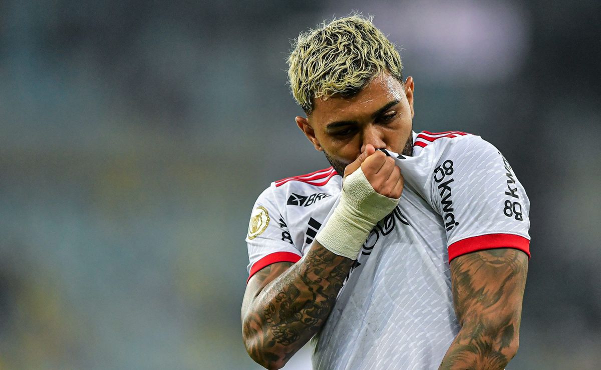Gabigol critica diretoria do Flamengo por tratamento inadequado a ídolo do clube