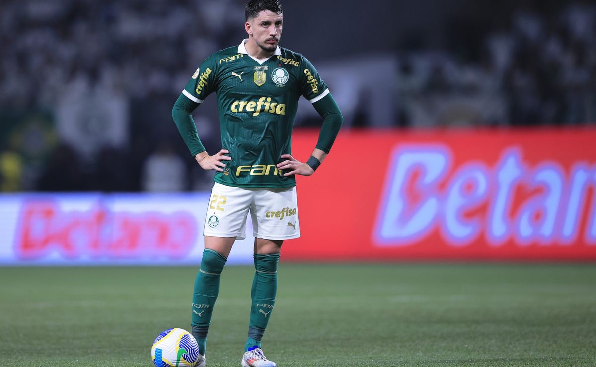 Desfalque de Piquerez complica temporada do Palmeiras com cirurgia no joelho