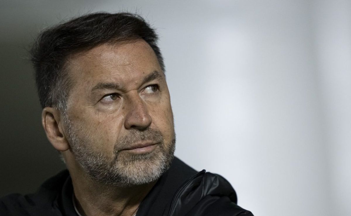 Palmeiras pode abrir mão de R$ 75 milhões de receita por causa do Corinthians.