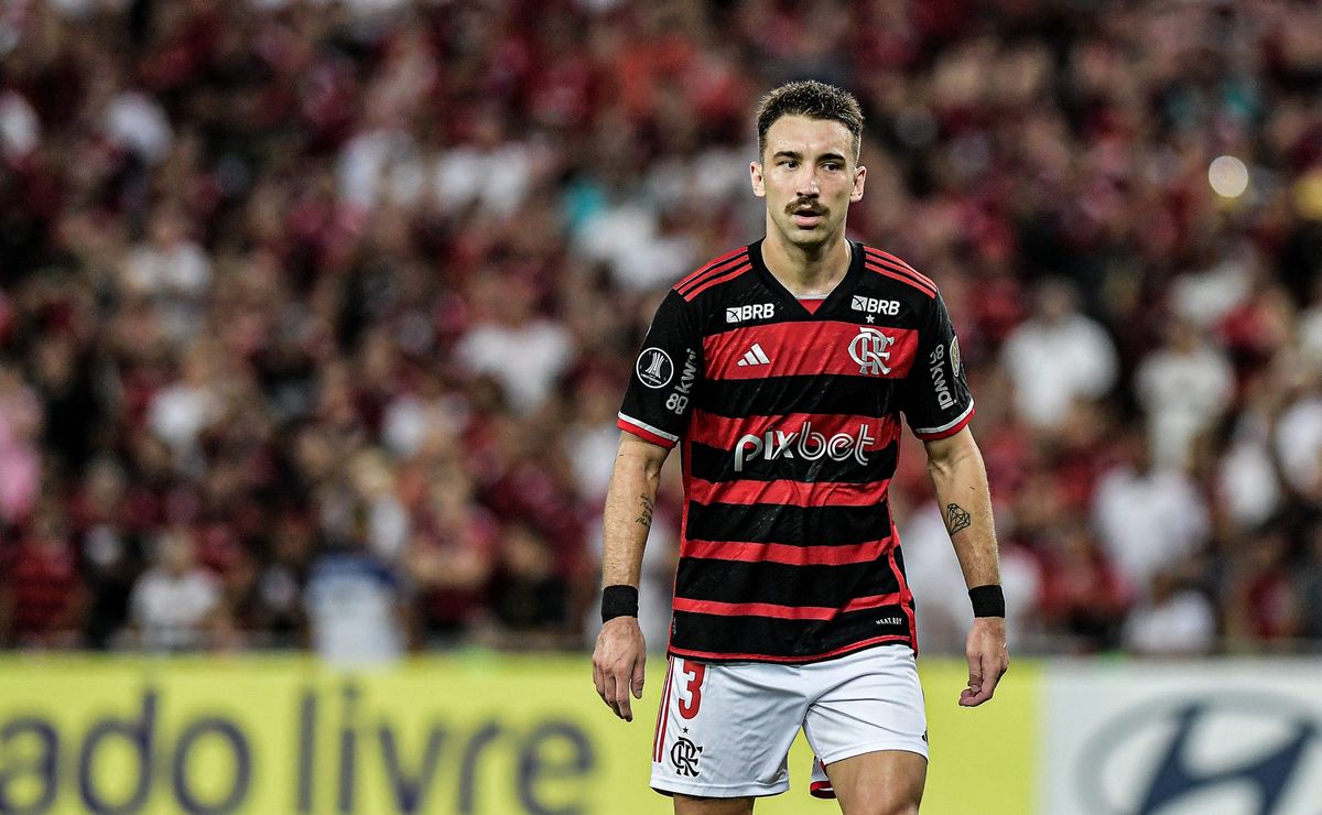 Decisão de Léo Ortiz no Flamengo faz Tite barrar espaço do zagueiro