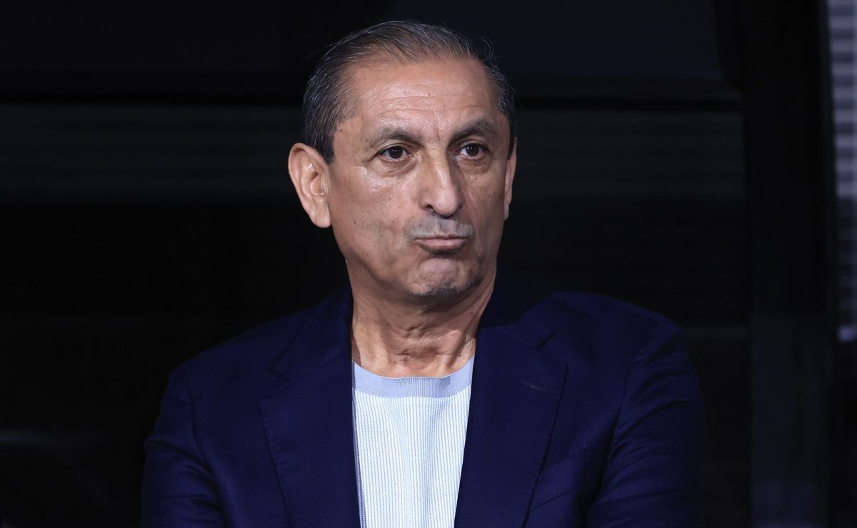 Corinthians precisa melhorar desempenho no segundo tempo, avalia Ramón Díaz