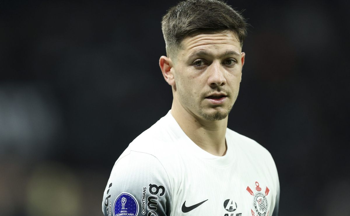 Corinthians perde para Atlético-MG e substituição de Rodrigo Garro repercute.
