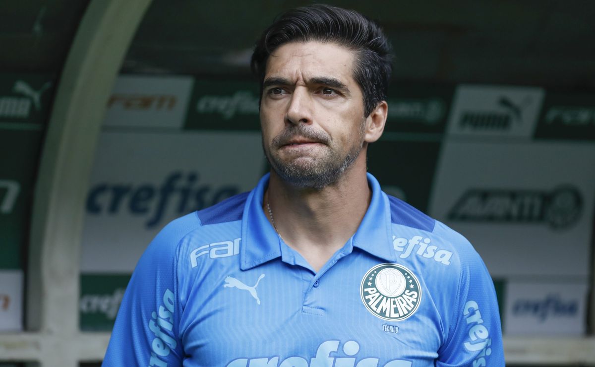 Luxemburgo defende Abel Ferreira e critica polêmica: 