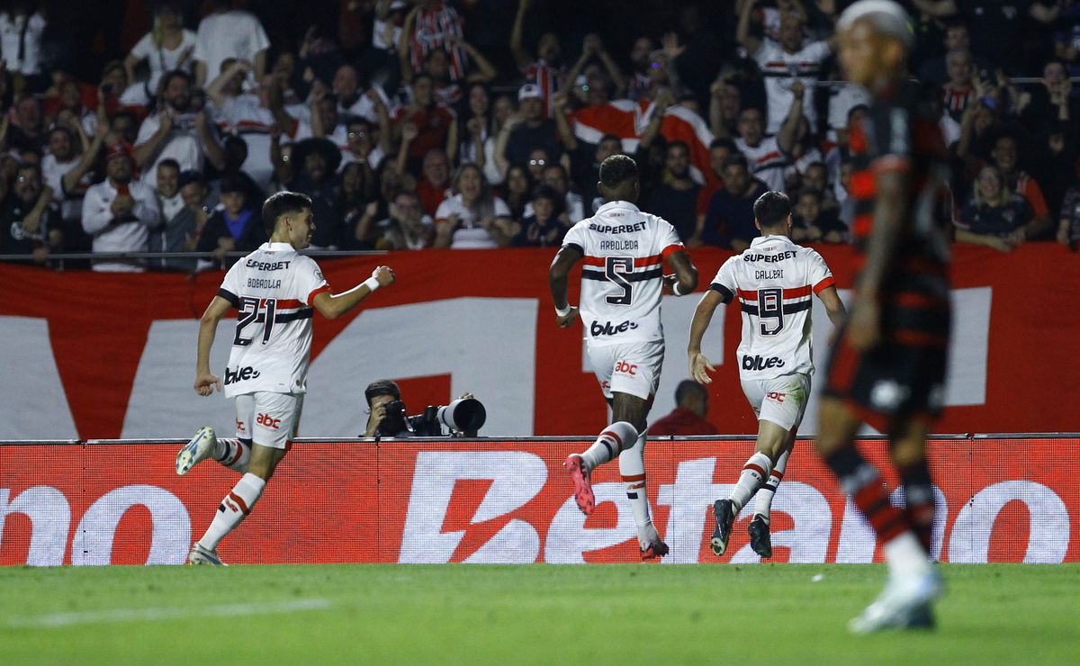 Calleri brilha e garante vitória do São Paulo sobre o Flamengo no Morumbis