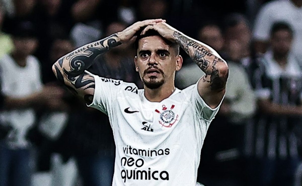 Corinthians enfrenta desafios no Brasileirão: jogos atrasados de equipes inferiores.