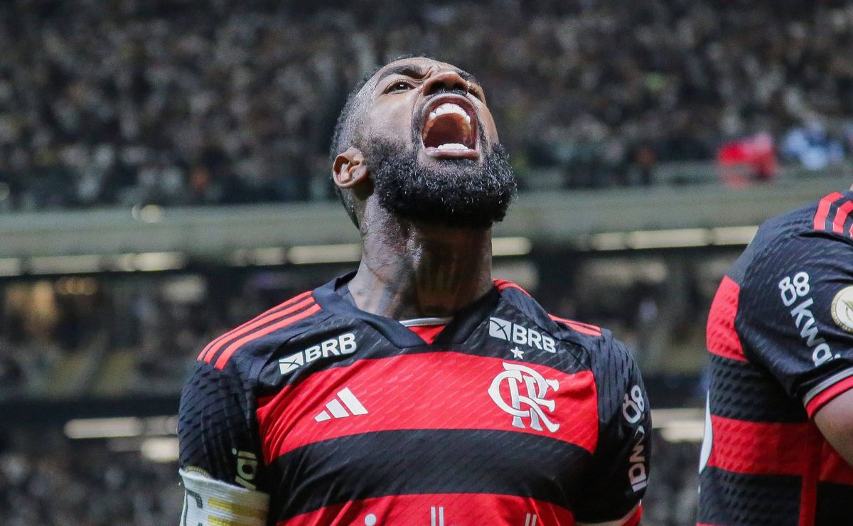 Homenagem de Gerson a Adílio: ídolo do Flamengo será lembrado contra Palmeiras.