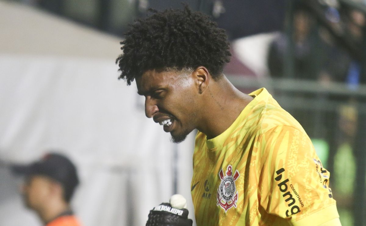 Hugo se destaca com assistência decisiva e caminha para idolatria no Corinthians
