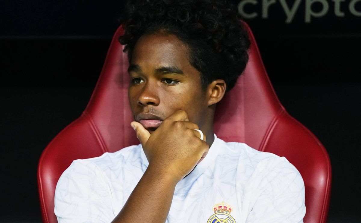 Reserva de Endrick no Real Madrid gera polêmica entre torcedores do Palmeiras