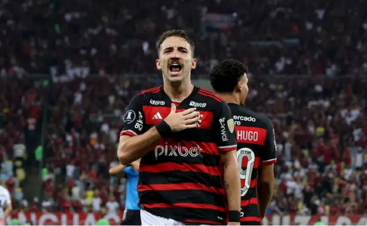 Pereira brilha em vitória do Flamengo sobre Bolívar na Libertadores.