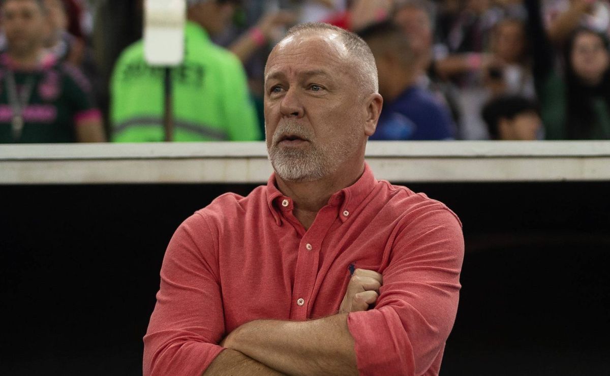 Estratégia de Mano para o Fluminense vencer o Corinthians no Z-4
