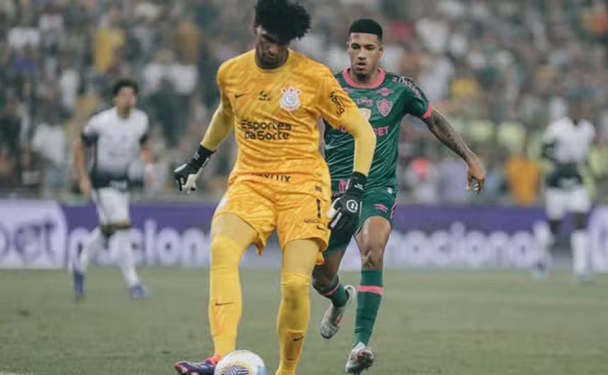 Empate sem gols entre Fluminense e Corinthians no Brasileirão Série A.