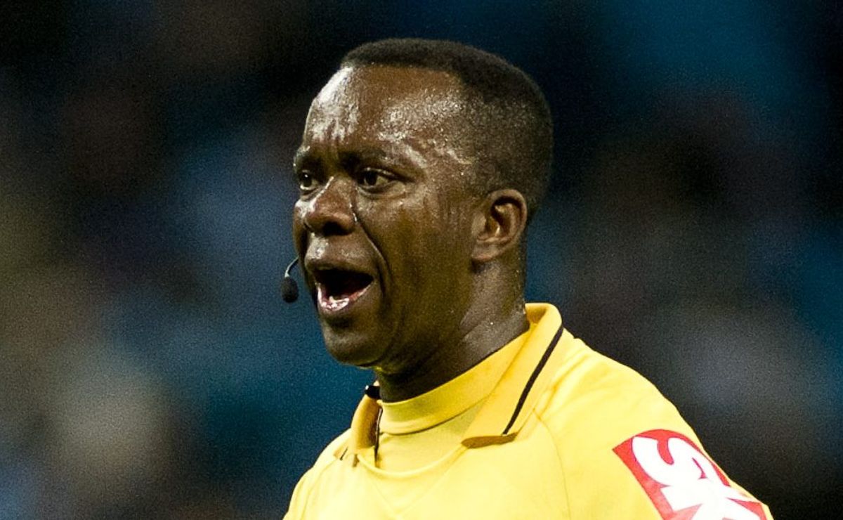 Pc Oliveira Concorda Com Gol Anulado De Lázaro Em Palmeiras X São Paulo