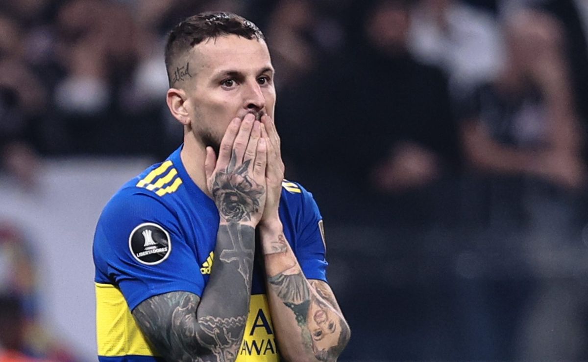 Tite cancela negociação e Dario Benedetto não reforçará o Flamengo.