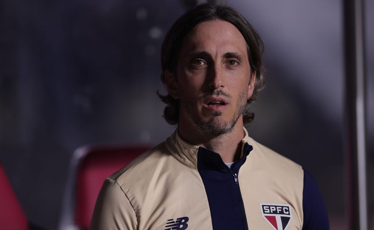 Zubeldía define Rodrigo Nestor como titular do São Paulo contra o Nacional