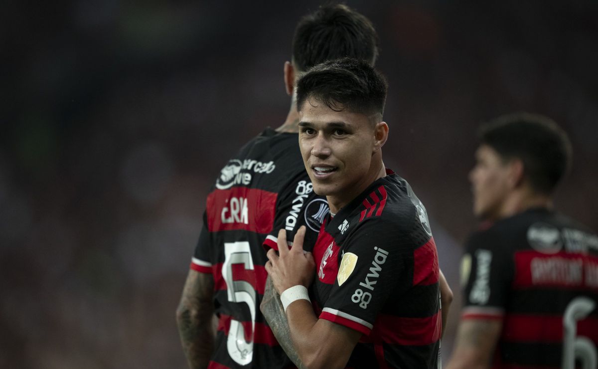 Flamengo fatura ao avançar para as quartas de final da Libertadores