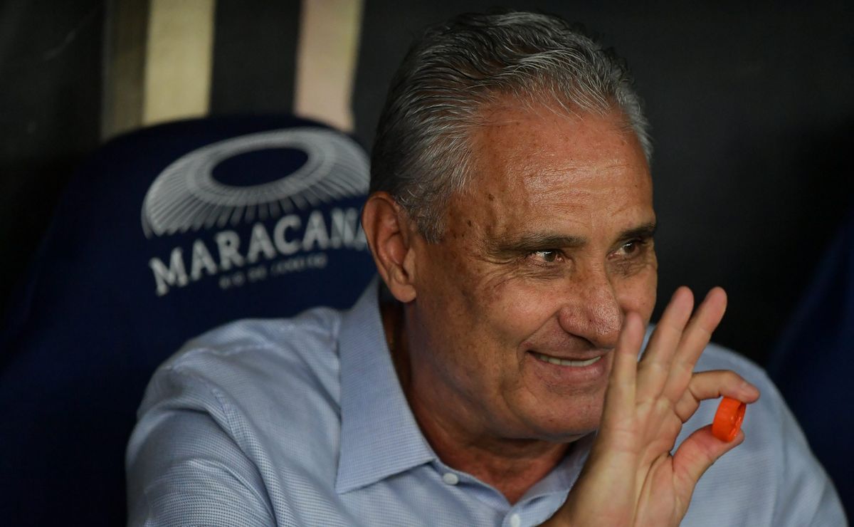 Novo reforço de Tite é confirmado no Flamengo e Alcaraz chega até sexta-feira (30) no Rio de Janeiro