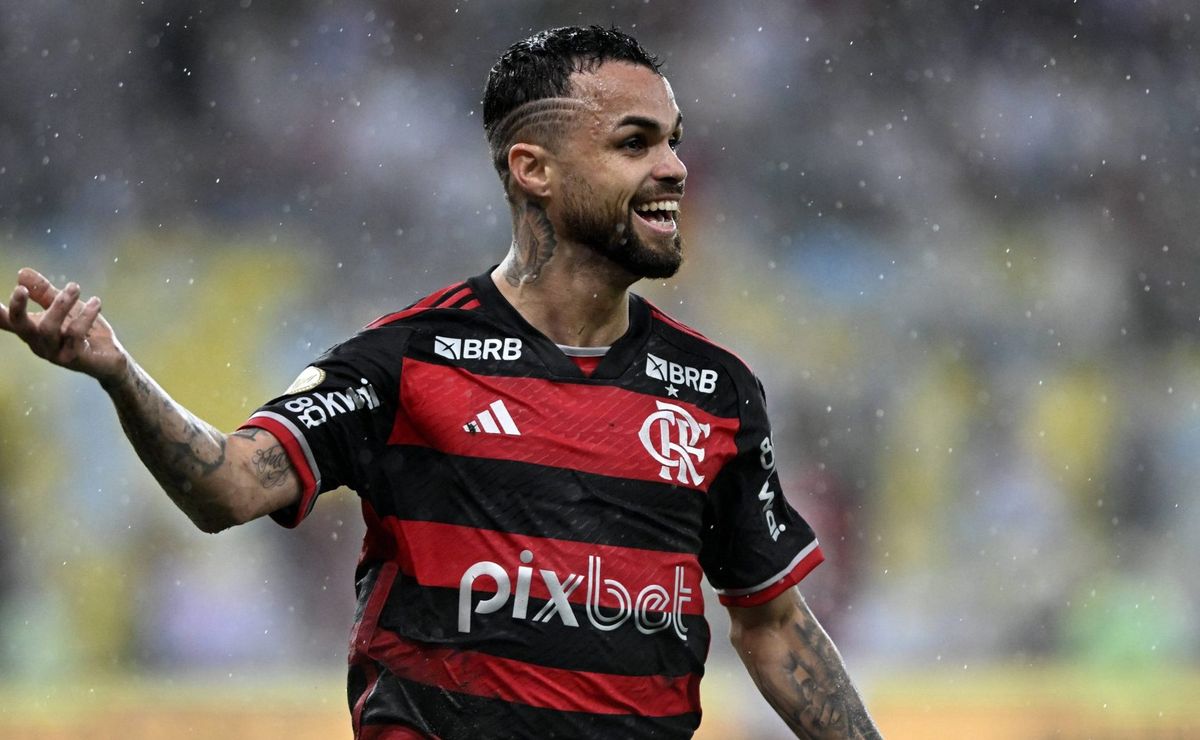 Michael integra seleção dos melhores da rodada do Brasileiro após reestreia no Flamengo