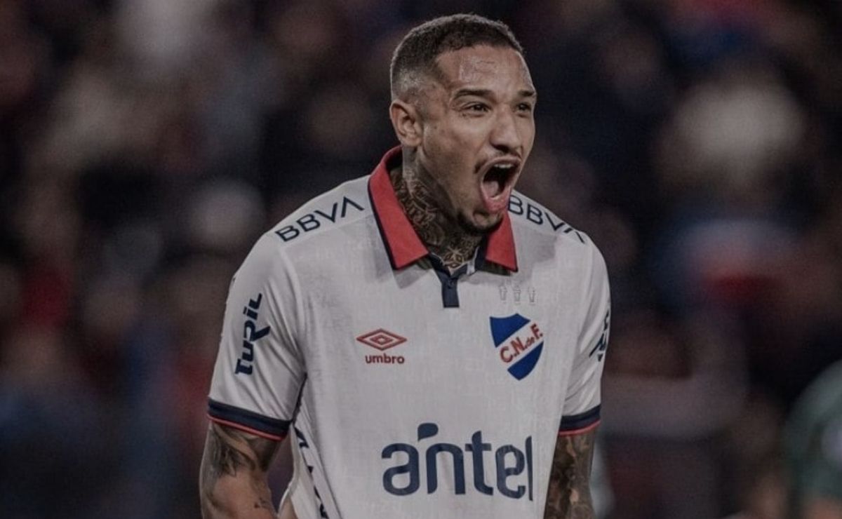 Izquierdo em estado crítico; Calleri e Michel Araújo visitam hospital.