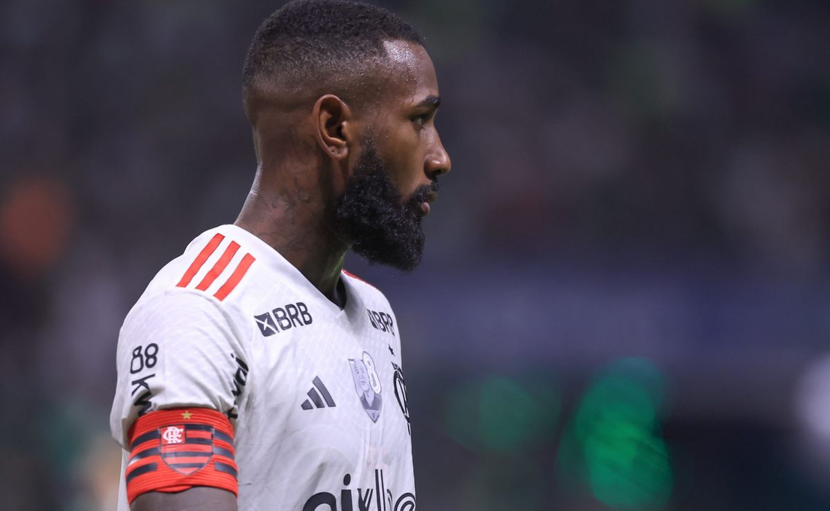 Flamengo monitora lesões de Gerson e De la Cruz após mal-estar.