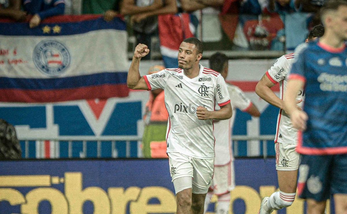 Flamengo larga na frente nas quartas da Copa do Brasil, e vence o Bahia na Fonte Nova