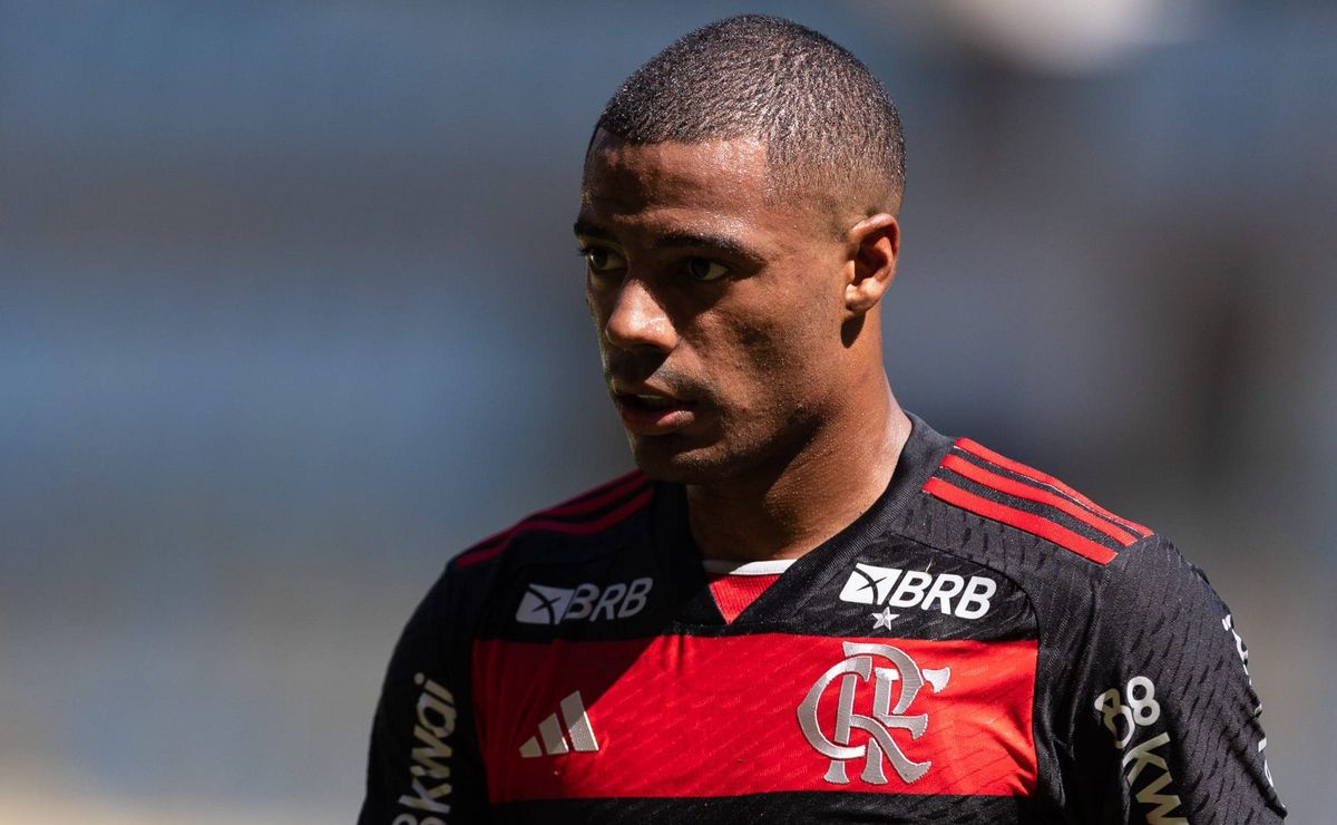 De La Cruz tem situação definida no Flamengo após se contundir contra o Bahia