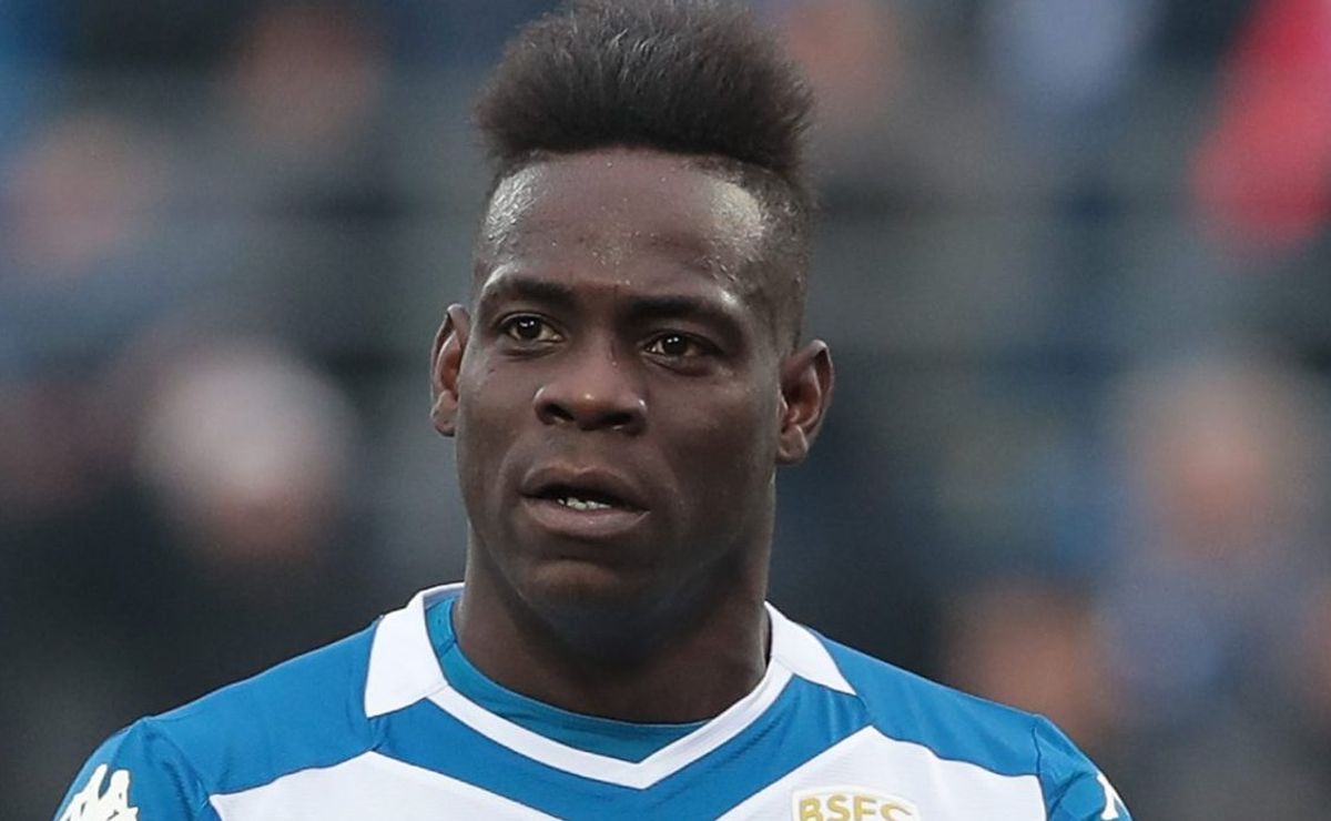 Balotelli novamente especulado no Corinthians, após não acerto com Arthur Cabral