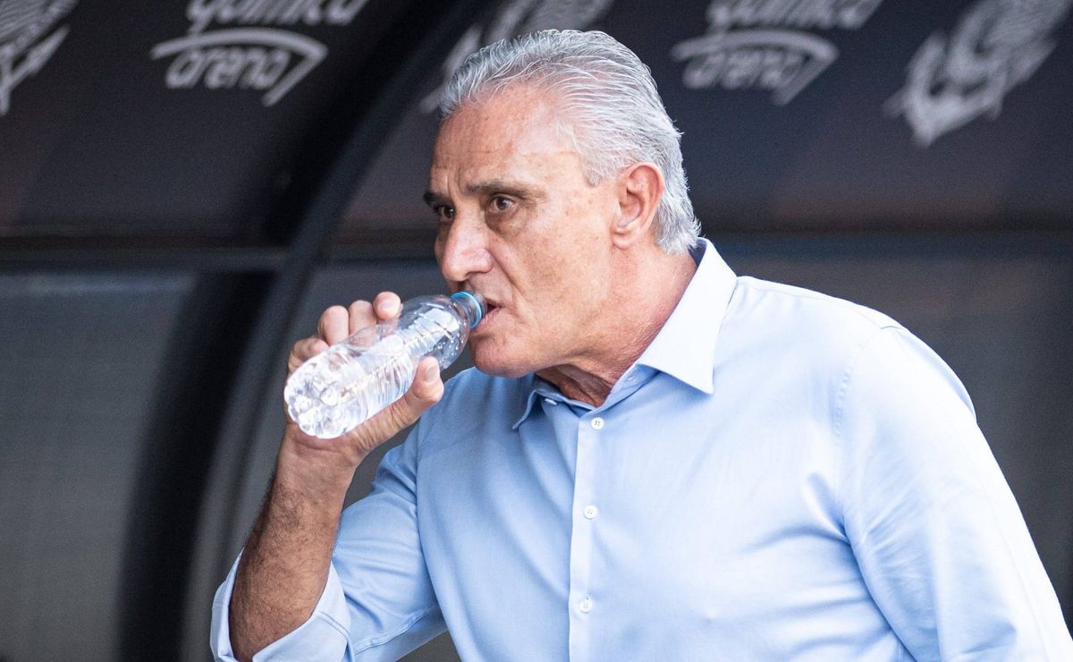 Reviravolta acontece e Tite é informado que contratação foi cancelada no Flamengo